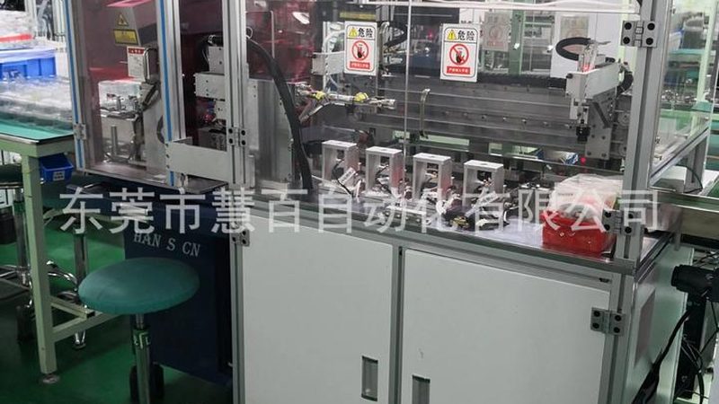 轻型协作机器人：制造业的柔性伙伴