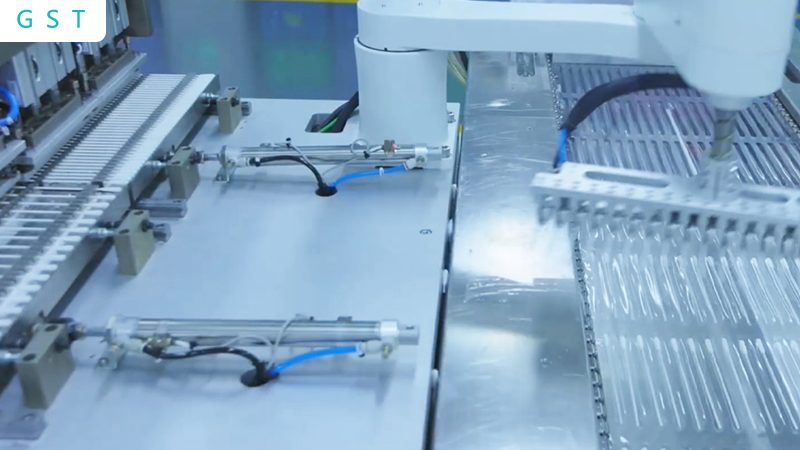 成都汽车喷涂机器人：技术解析与选型要点